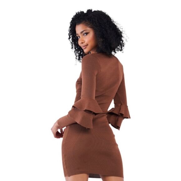 NWT Body con mini dress. Sizes S,M &L - Picture 2 of 6